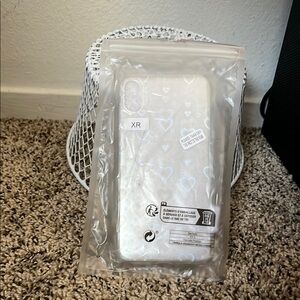 iPhone XR Heart Pattern Case